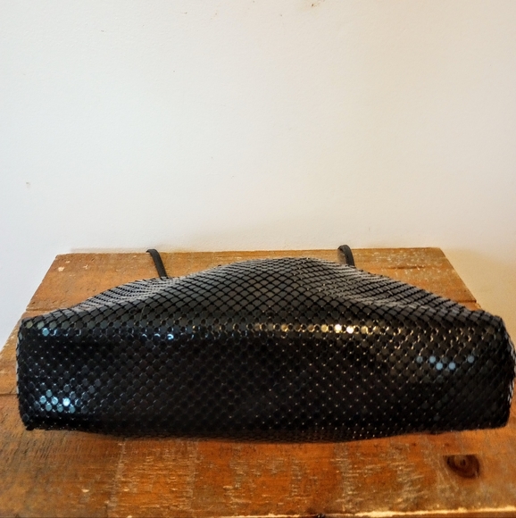 Whiting and Davis Metal Mesh Frame Purse - Picture 4 of 5